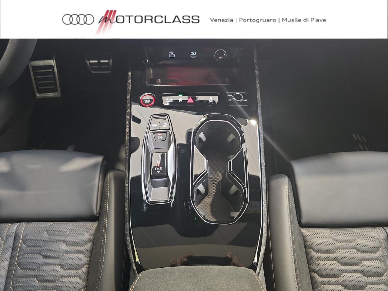 Audi RS5 avant 2.9 v6 phev 639cv tiptronic