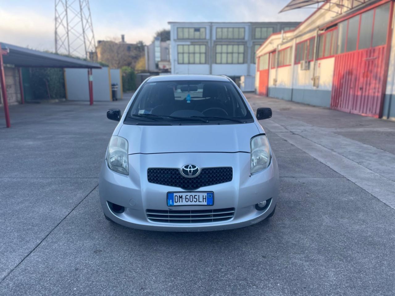 Toyota Yaris 1.3 5 porte