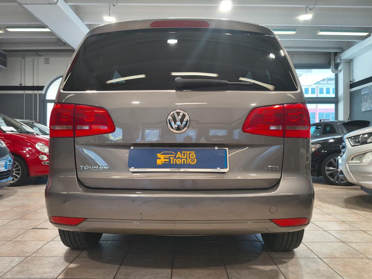 Volkswagen Touran 1.6 TDI DSG Comfortline 7 posti