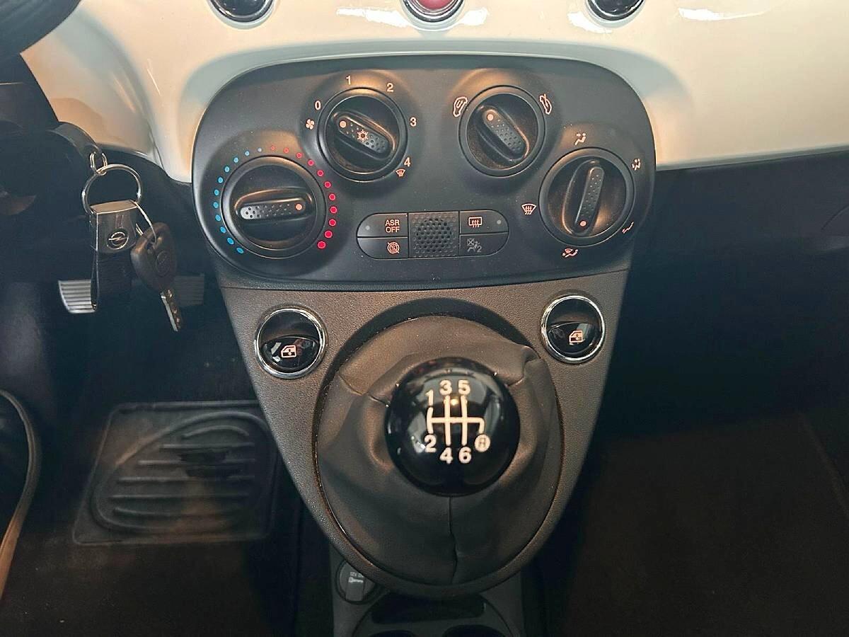 Fiat 500 C 1.0 Hybrid Lounge