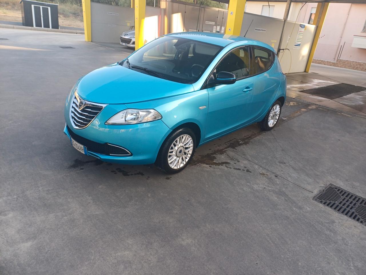 Lancia Ypsilon 1.2 69 CV 5 porte S&S Platinum 2014