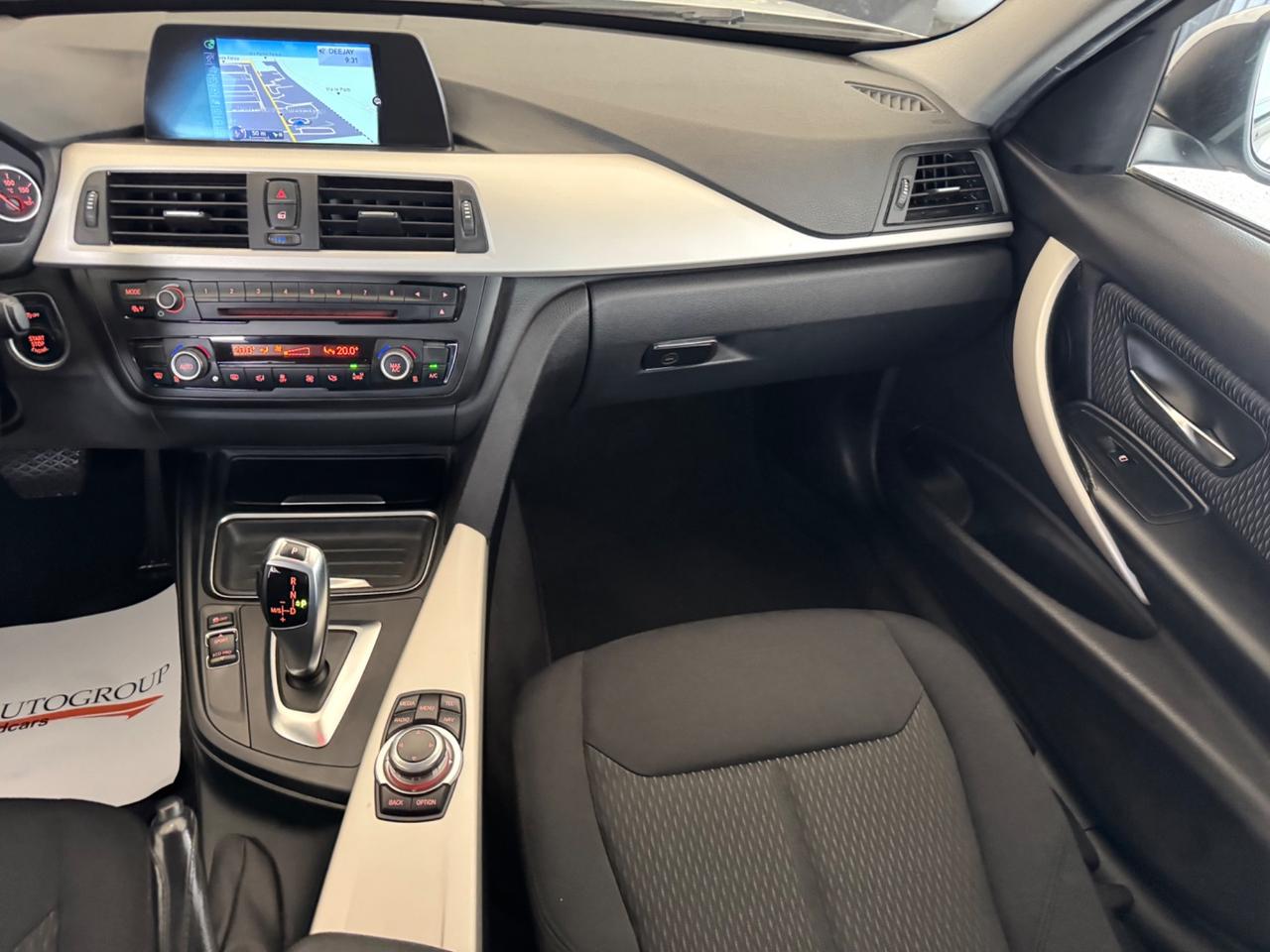 BMW 316d Automatic Touring - Navi