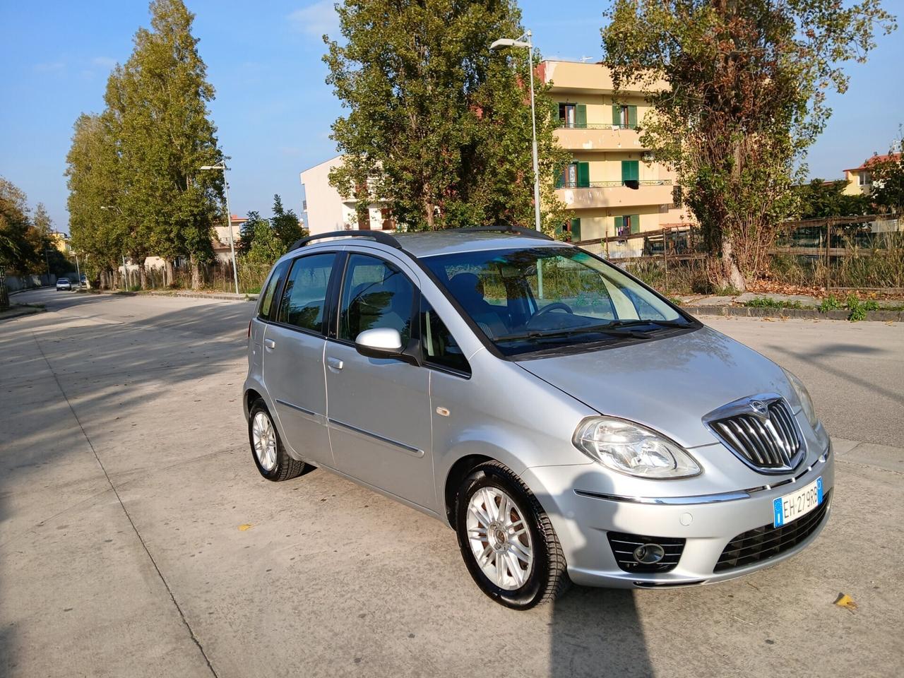 Lancia MUSA 1.3 Mjt 95 CV 5th Avenue anno 2011