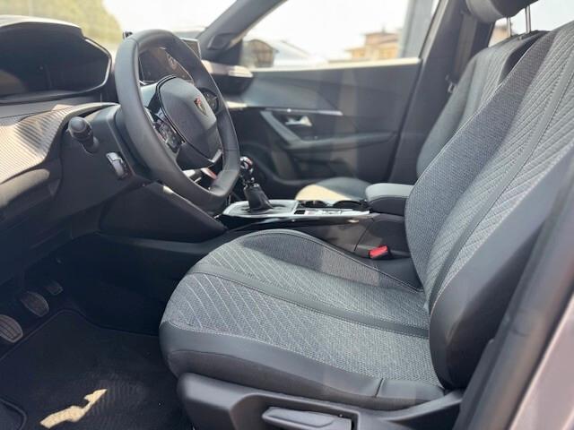 Peugeot 2008 PureTech 100 S&S Allure-KM 0