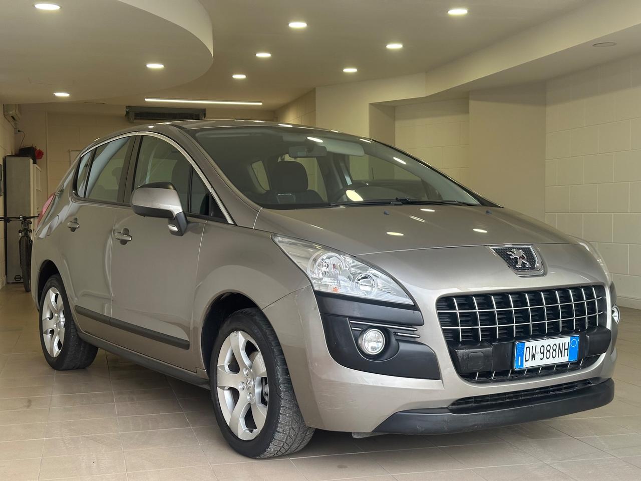 Peugeot 3008 1.6 HDi 110CV Premium