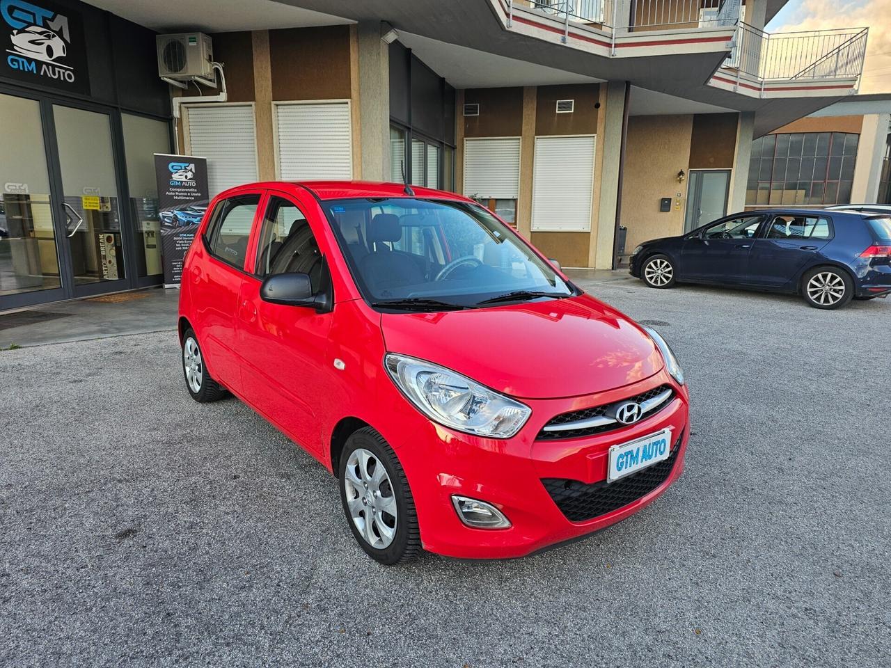 Hyundai i10 1.1 Benzina - Neopatentati