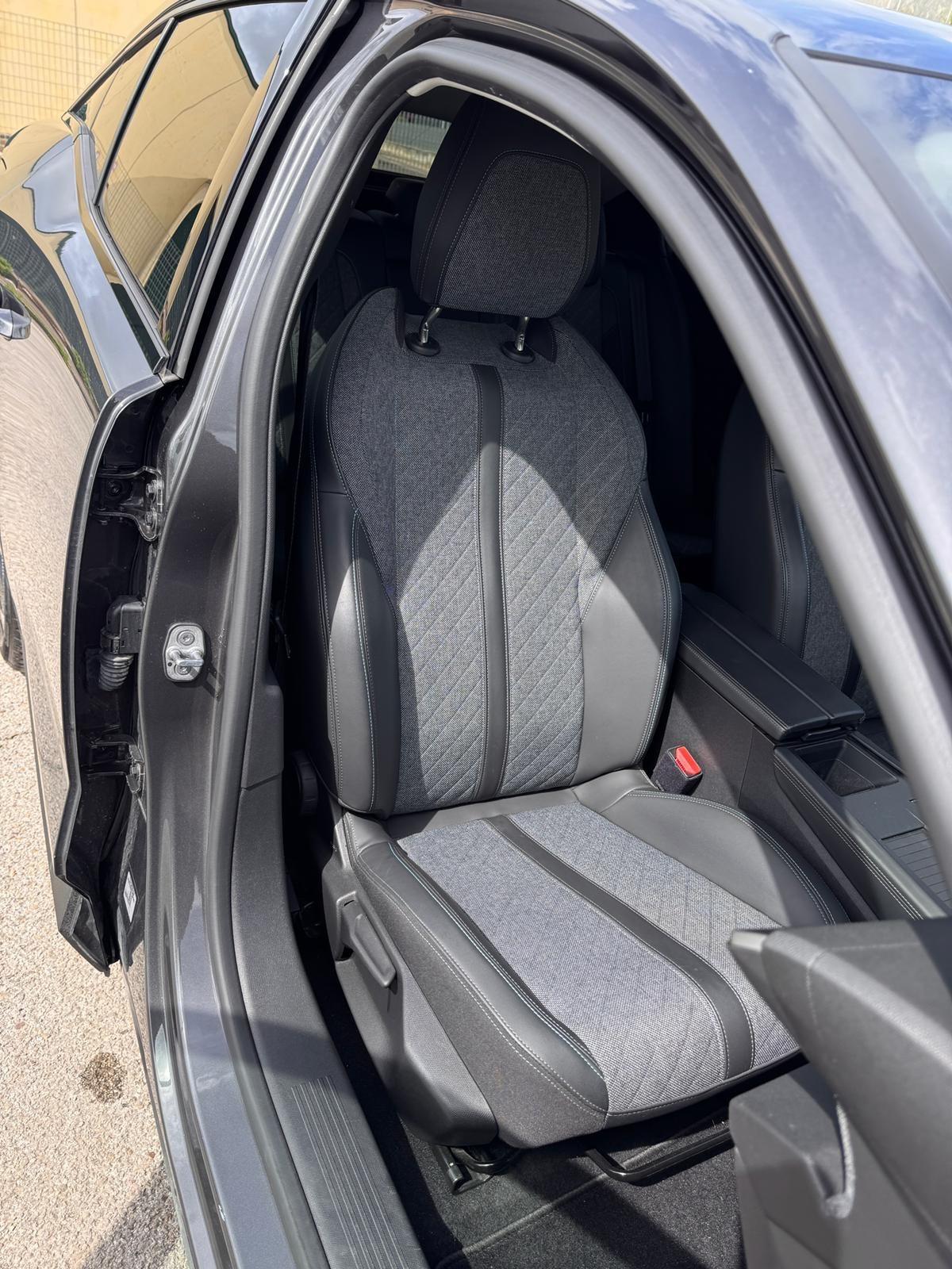 Peugeot 408 PureTech