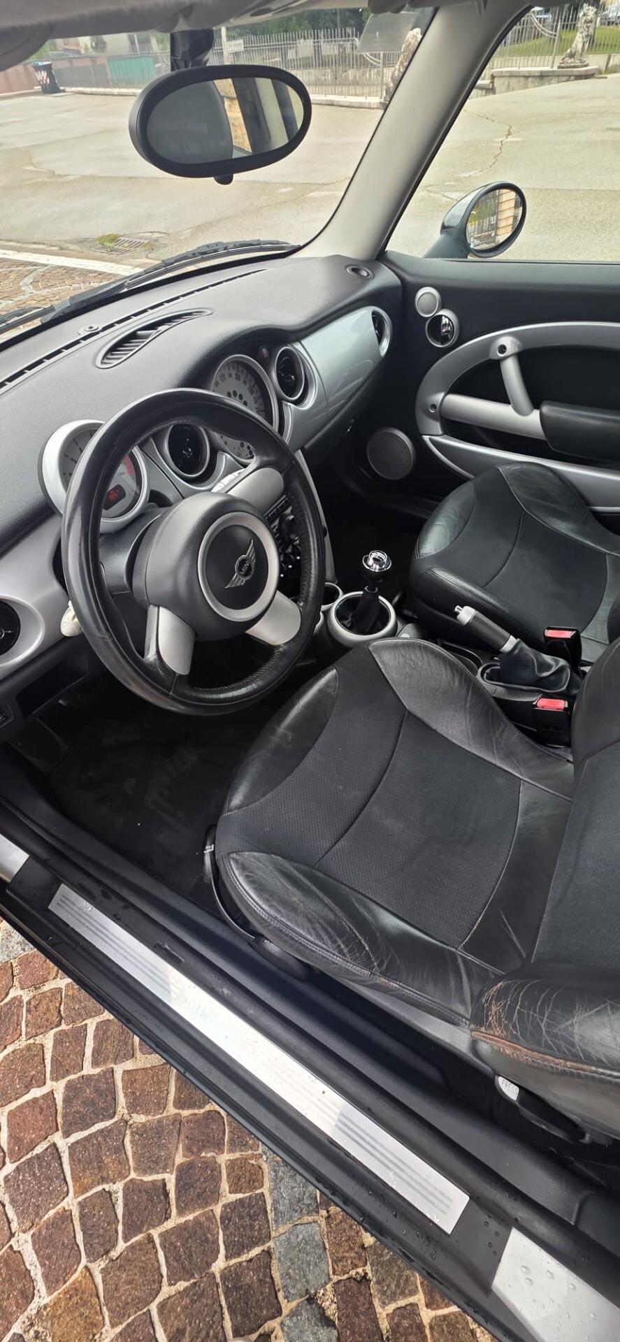Mini 1.6 16V Cooper