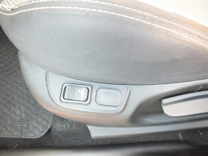 Fiat 500L 1.6mjt 105 CV Trekking*NAVI*PELLE*