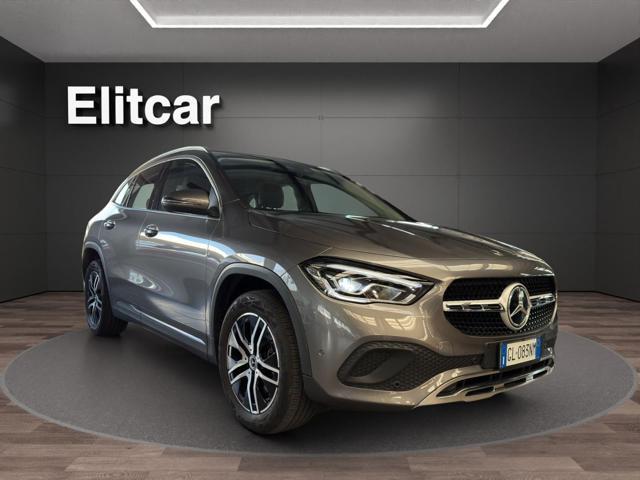 MERCEDES-BENZ GLA 200 Automatic Sport Plus