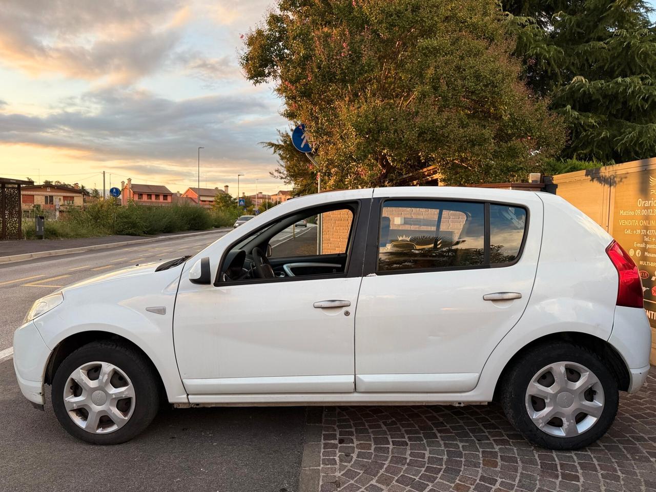 Dacia Sandero 1.4 8V GPL Lauréate