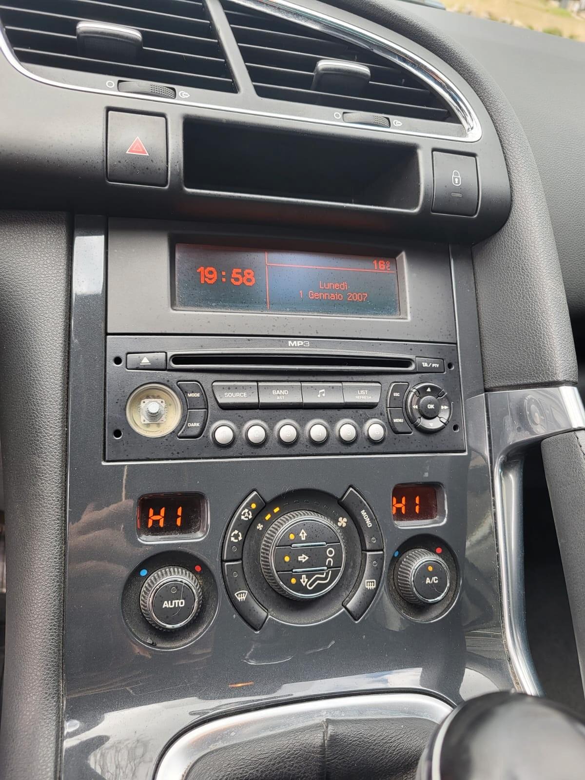 Peugeot 3008 1.6 GPL