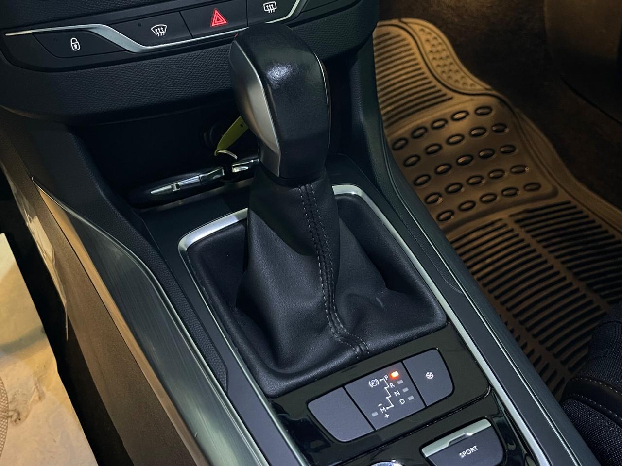Peugeot 308 BlueHDi 120 S&S EAT6 Allure