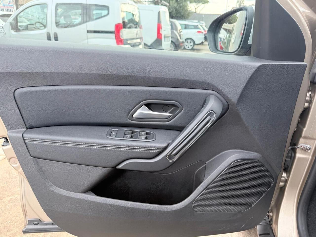 Dacia Duster 1.6 SCe 4x2 Techroad