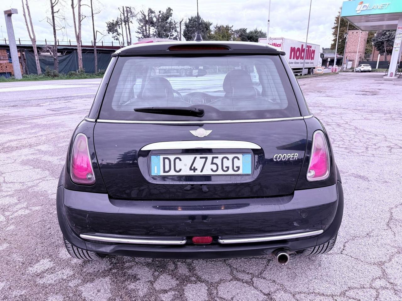 Mini 1.6 16V Cooper Ok neopatentati