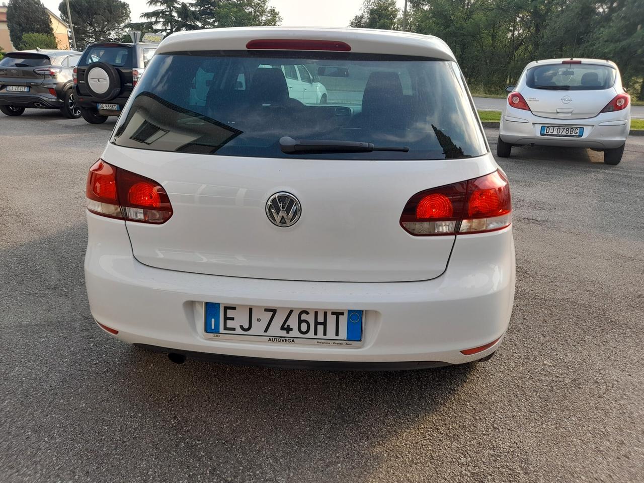 Volkswagen Golf 1.6 TDI DPF 5p. Highline