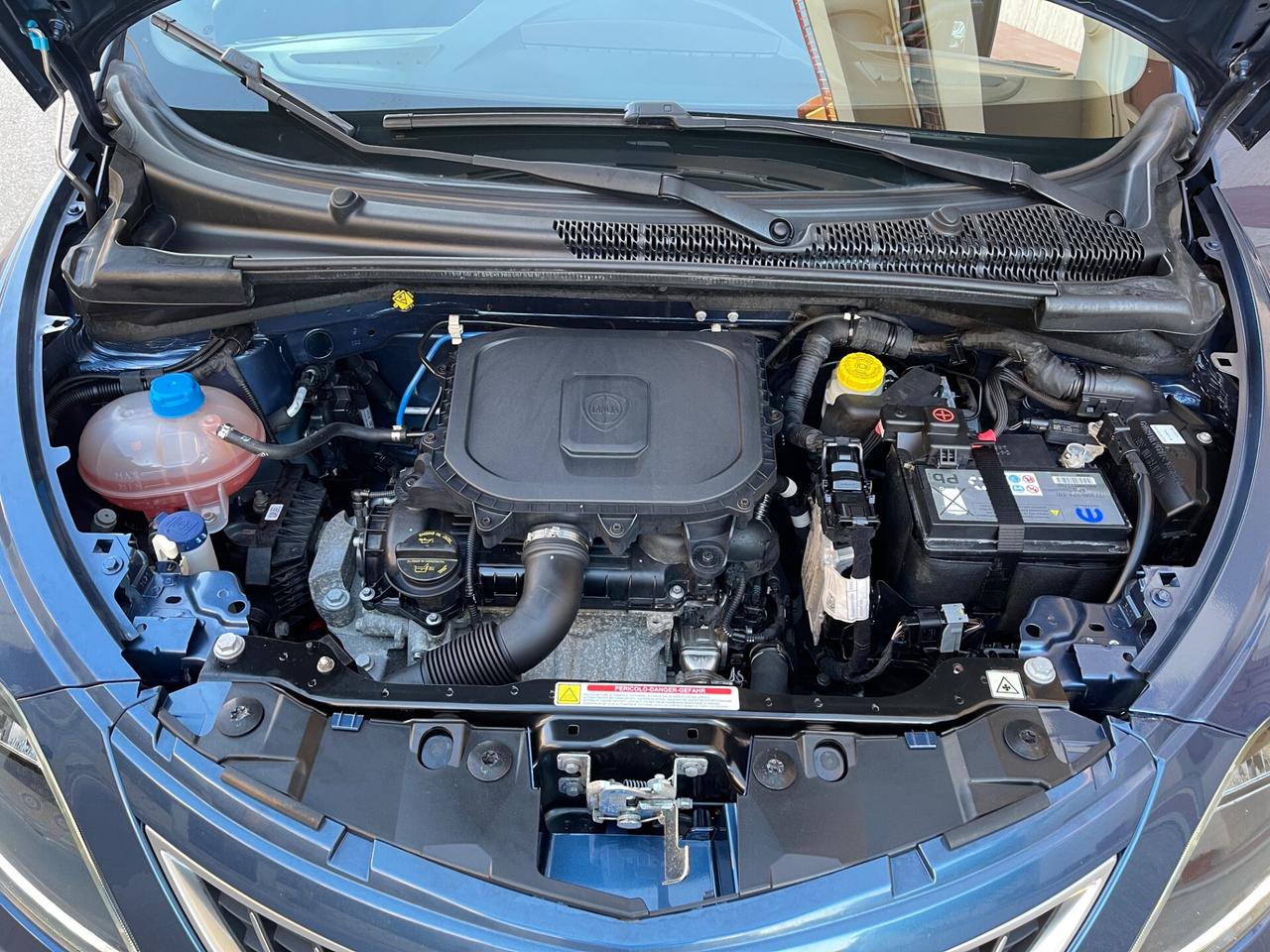 Lancia Ypsilon 1.0 FireFly 5 porte Hybrid Ecochic