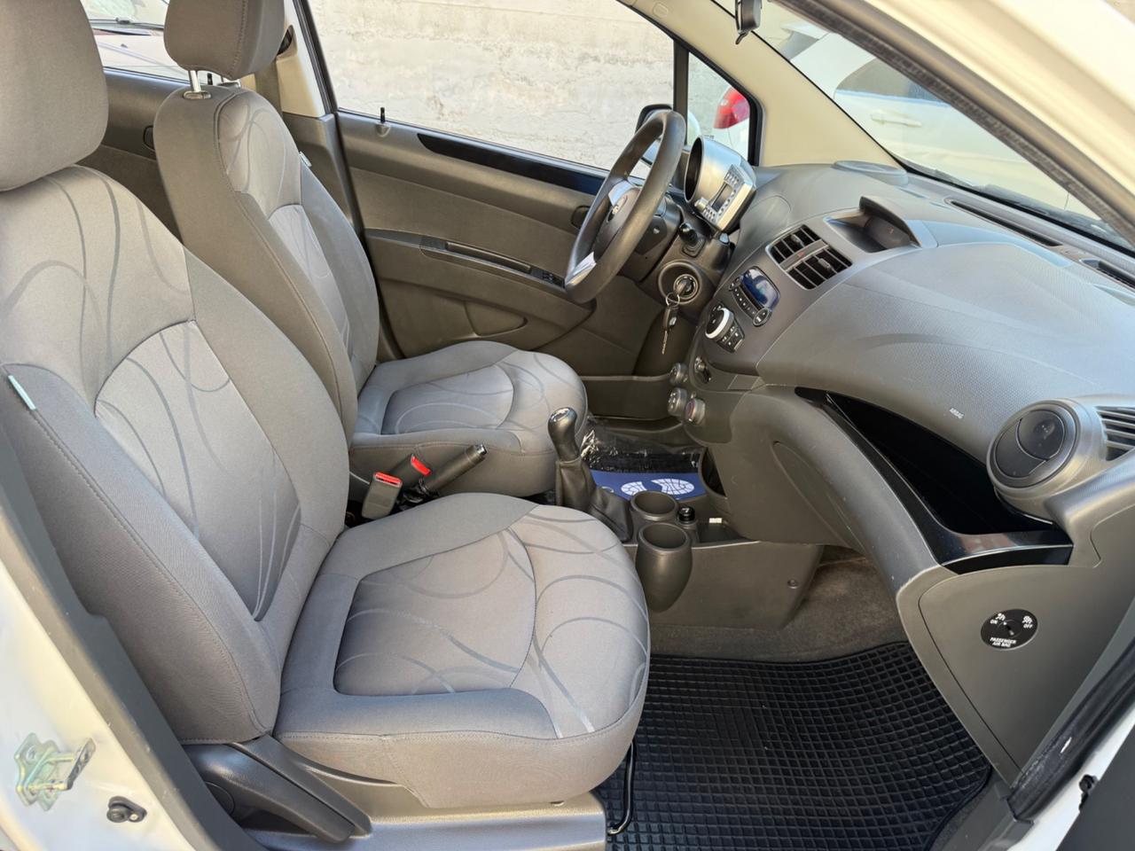 Chevrolet Spark 1.0benzina - 2010