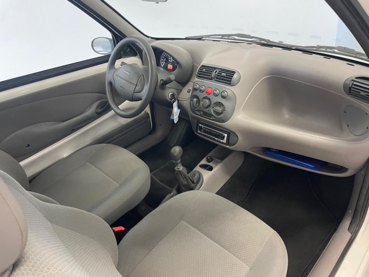 Fiat 600 1.1 Active Pari Al nuovo !