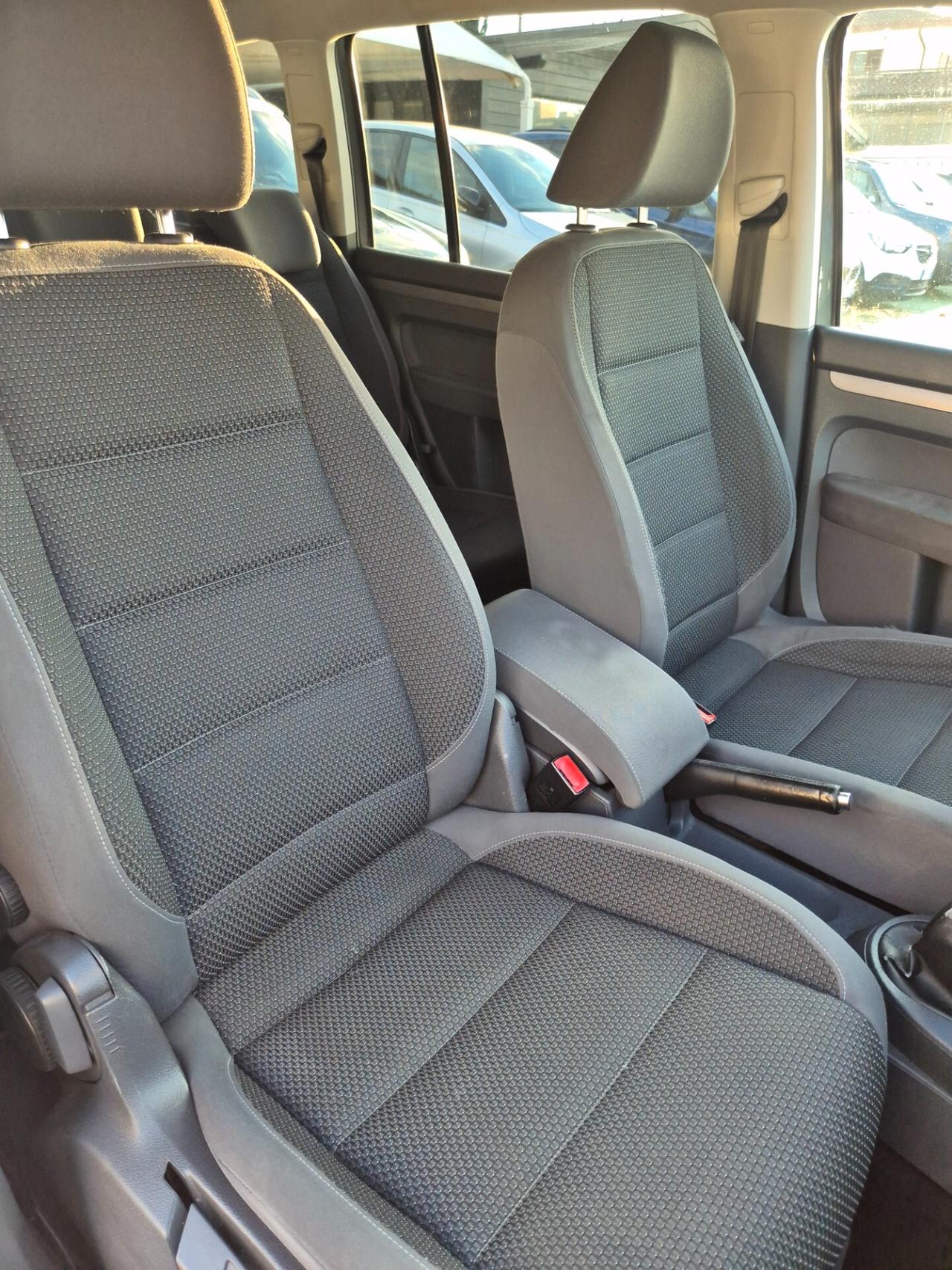 Volkswagen Touran TDI 105cv Comfortline 7 POSTI