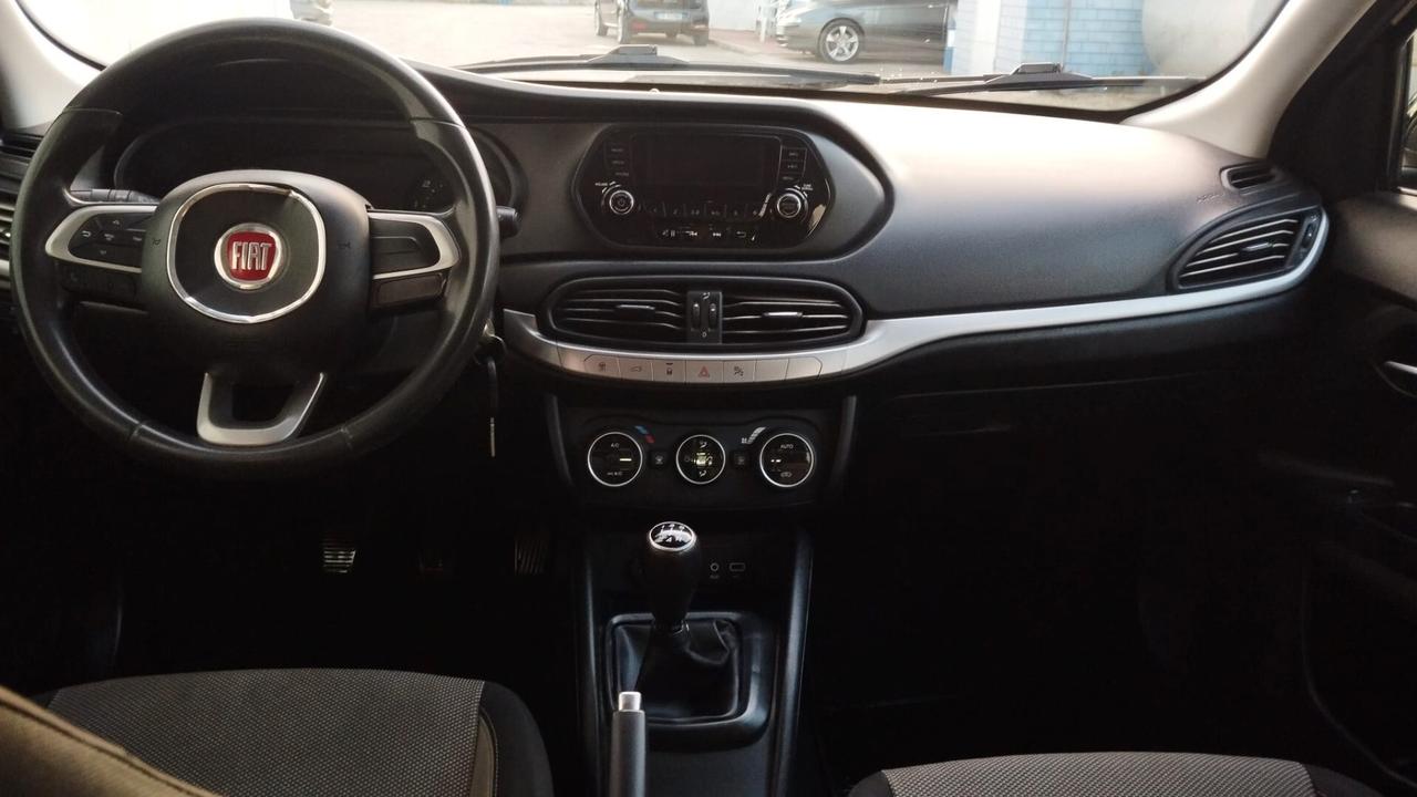 Fiat Tipo 1.3 Mjt 4 porte Lounge