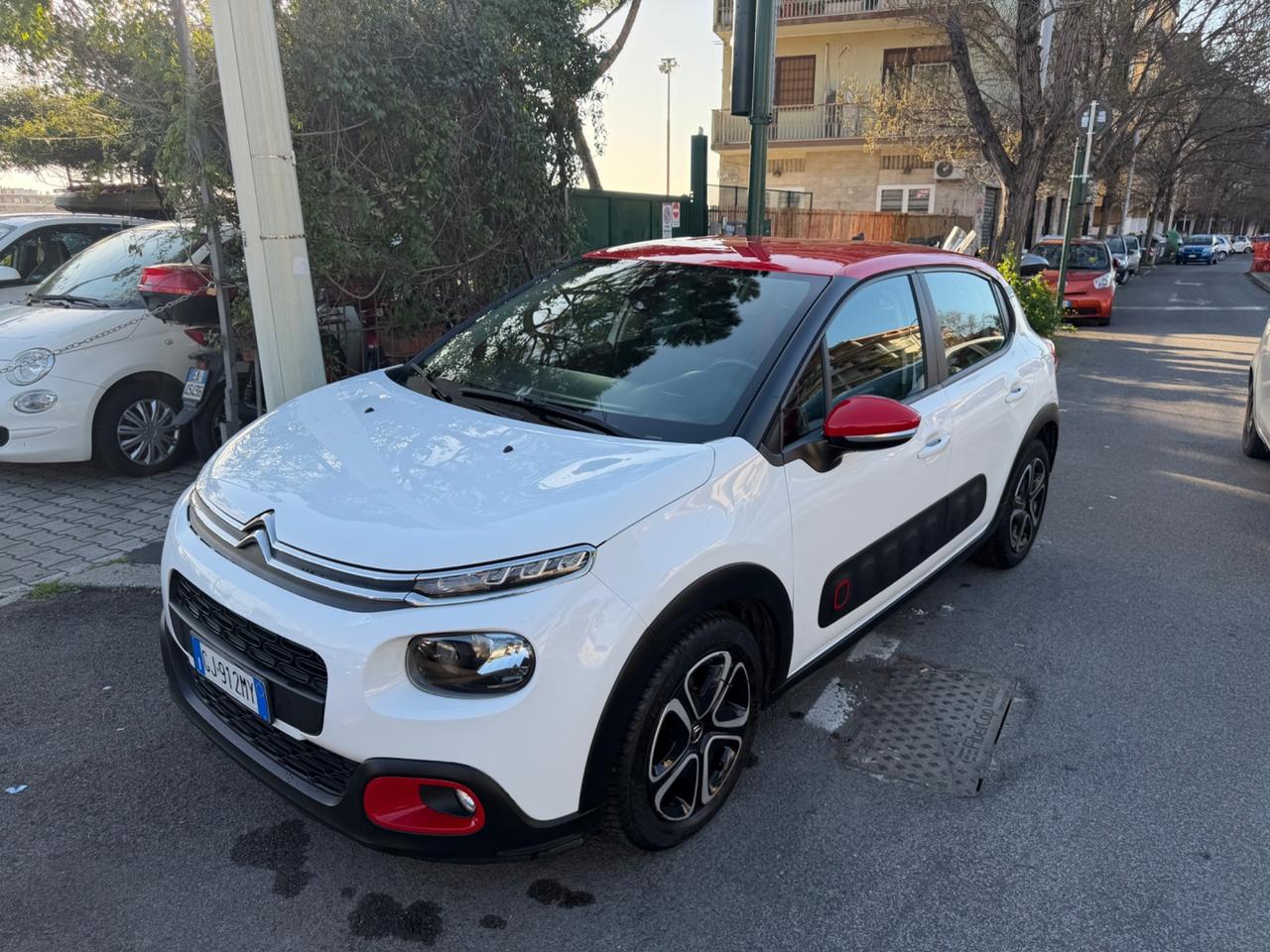 Citroen C3 83cv Benzina Gpl 5 porte Shine Navi bicolor pdc