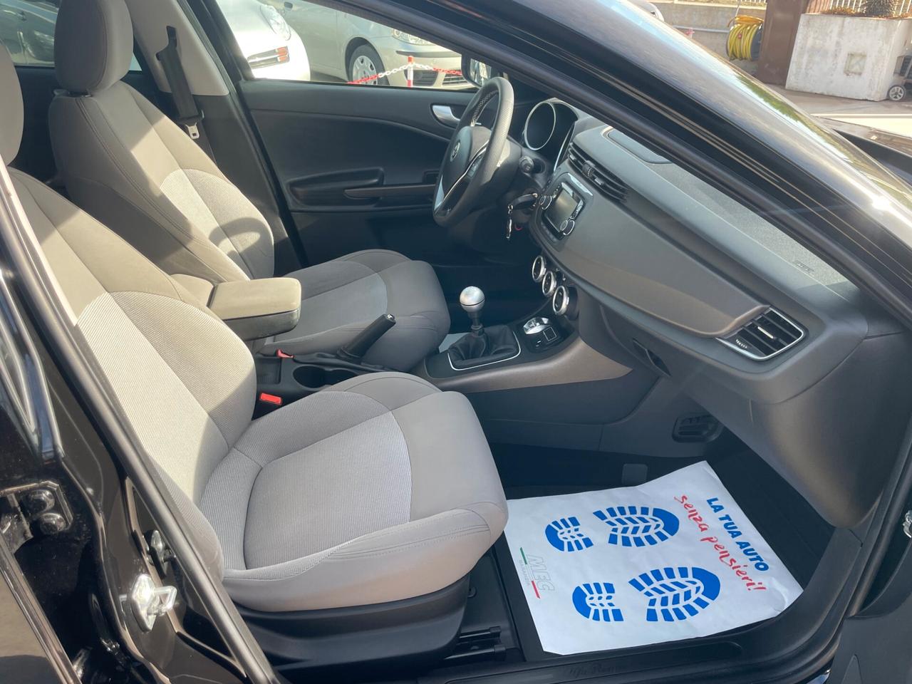 Alfa Romeo Giulietta 1.6 JTDm-2 120 CV Exclusive