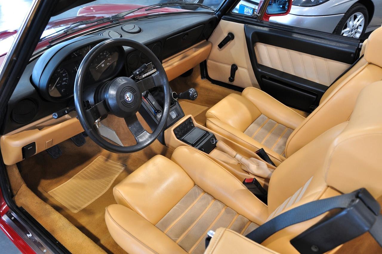 Alfa Romeo Spider 1.6 Carburatori cerchi 15 pollici