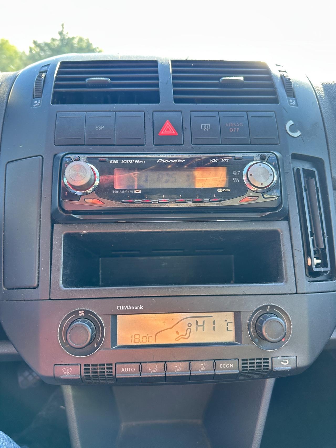 Volkswagen Polo 1.4/69CV TDI 5p. Comfortline-2005