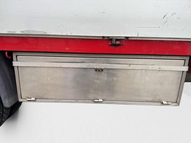 IVECO Daily 35.8 2.5D CASSONE FISSO SUPER LUNGO 4.30-BENTENUTO