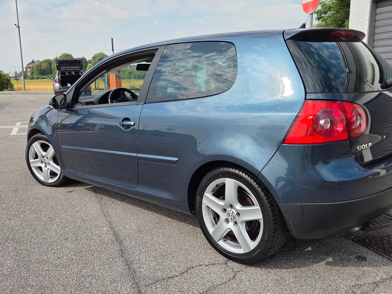 Volkswagen Golf 2.0 16V TDI 4mot. 3p. GT Sport