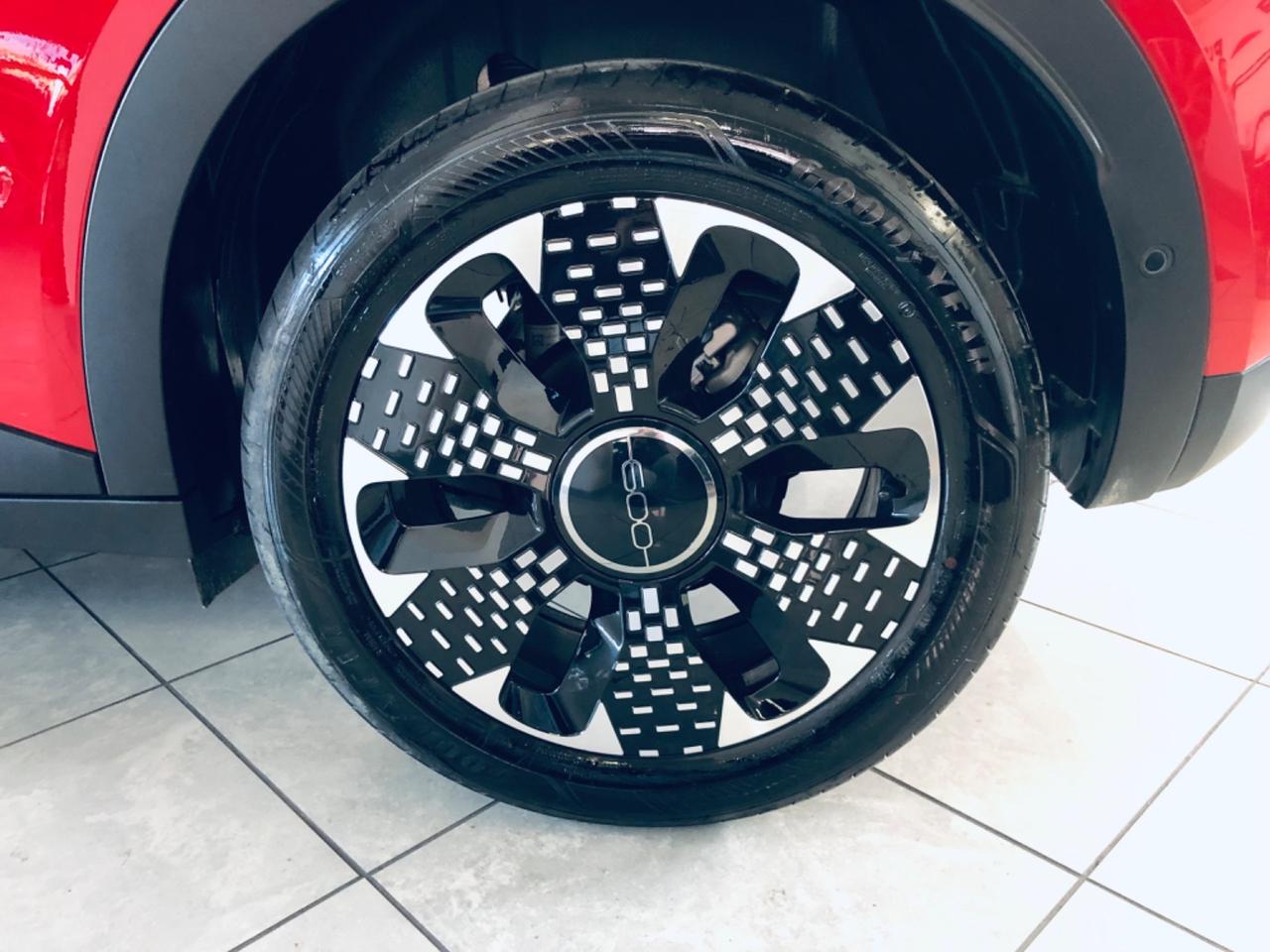 Fiat 600 Hybrid 100 CV DCT MHEV La Prima