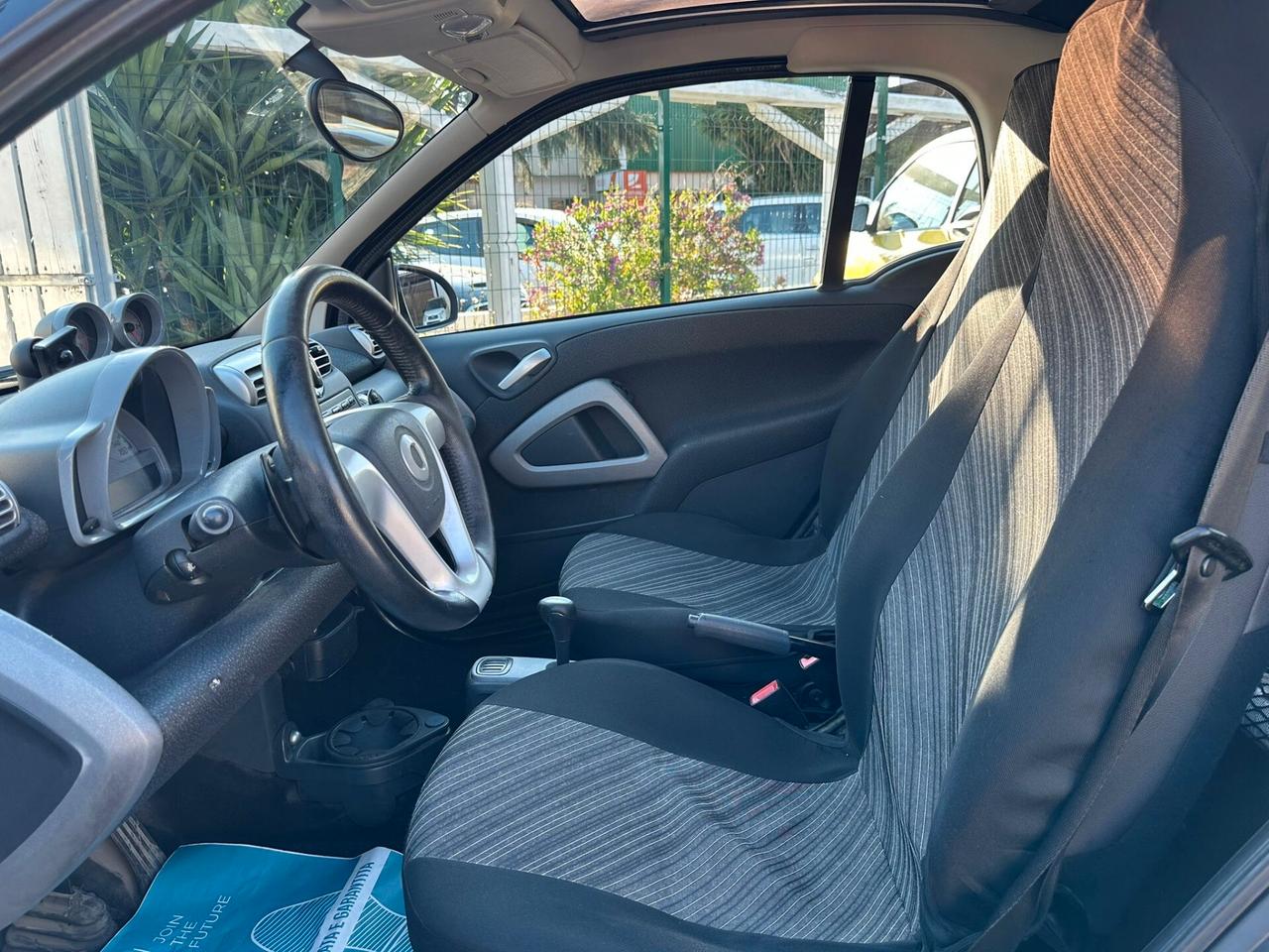 Smart ForTwo 1000 62 kW coupé passion