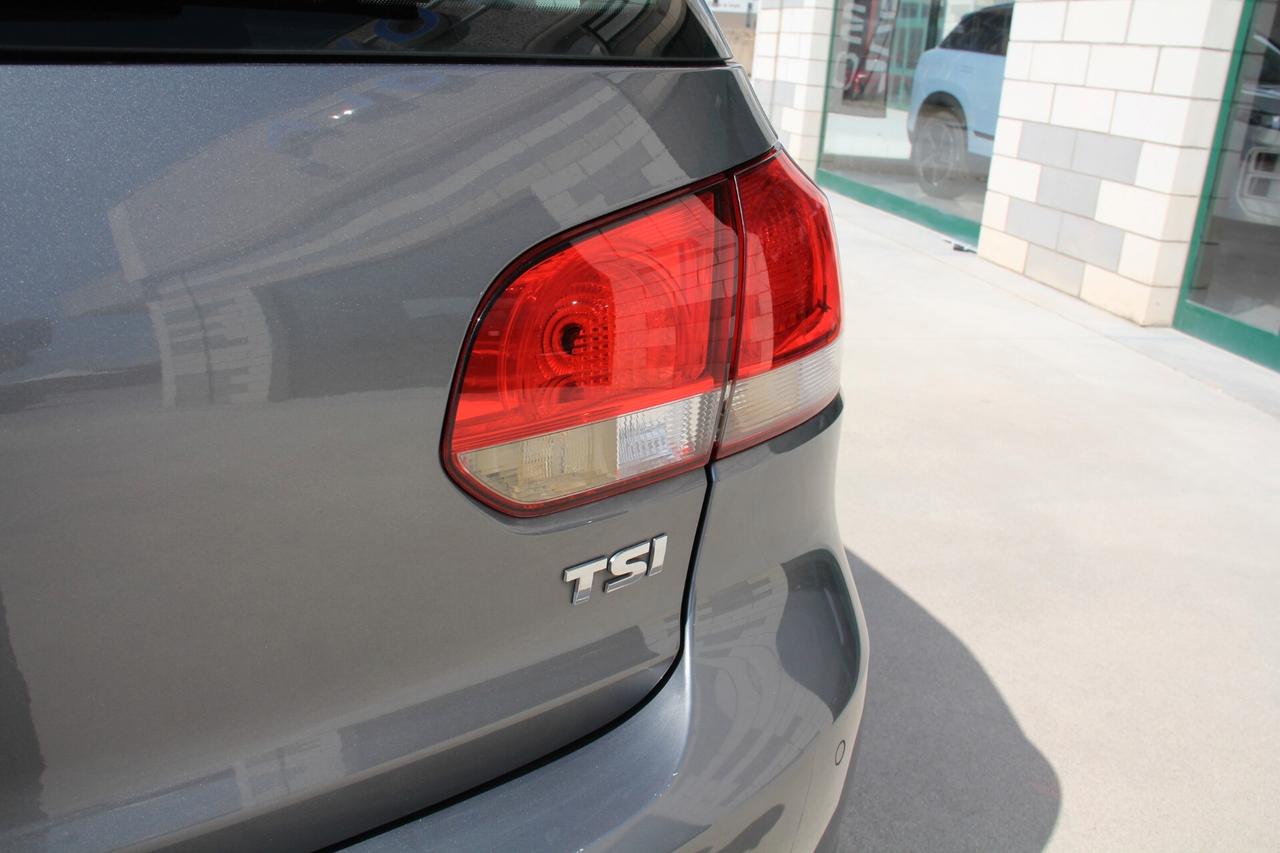 Volkswagen Golf 1.2 TSI 5p. Comfortline (77KW-105CV Neopatentati)