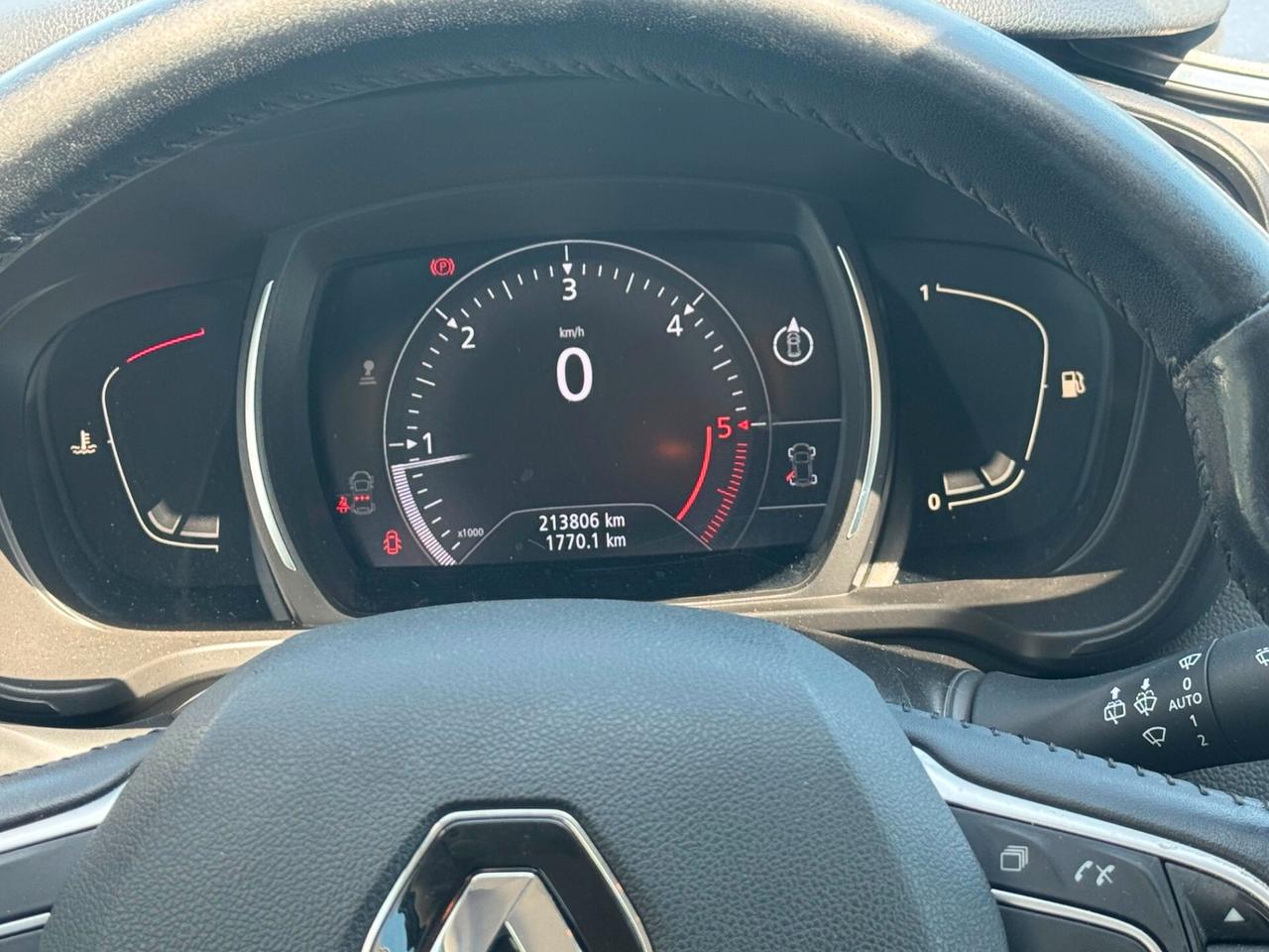 RENAULT KADJAR 1.5 DIESEL 2019 RETROCAMERA