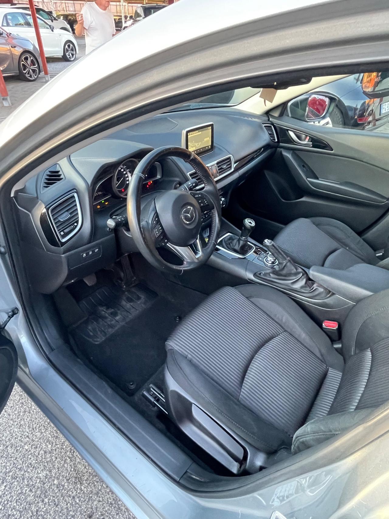 Mazda3 2.2 Skyactiv-D Exceed-unipro-rate-garanzia