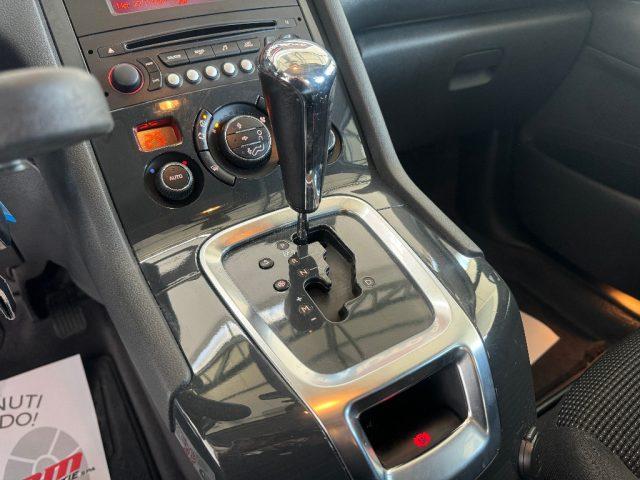 PEUGEOT 5008 cil. 2.0 HDi 163CV comandi Disabili