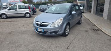 Opel Corsa 1.2 benzina Neopatentati