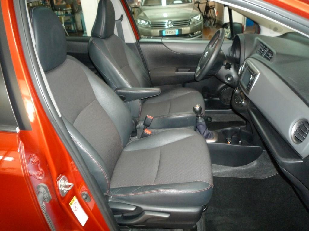 Toyota Yaris 1.3 5 porte Lounge