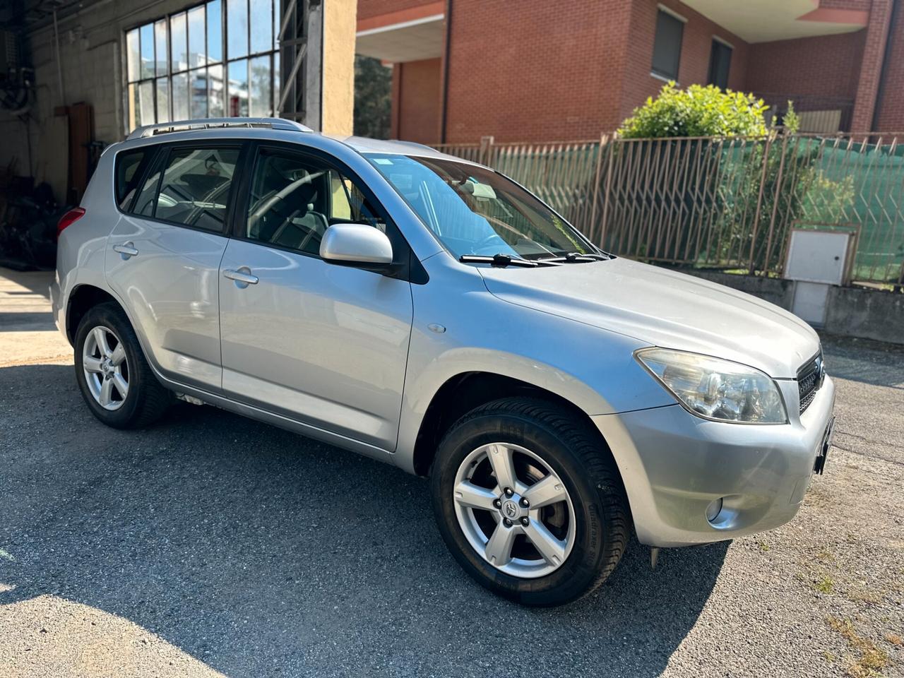 Toyota RAV 4 RAV4 2.0 Sol