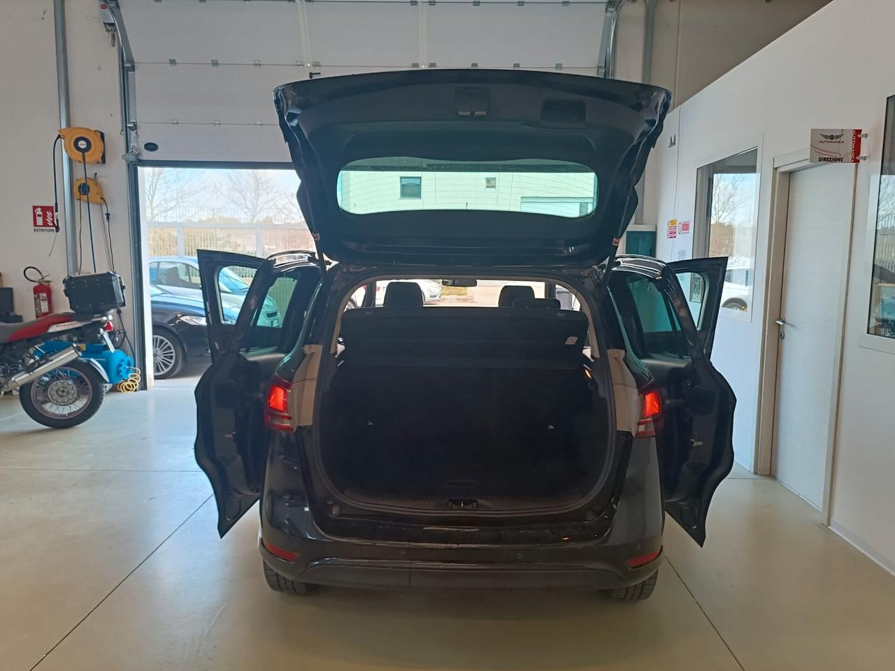 Ford B-Max 1.5 TDCi 75 CV Business Titanium