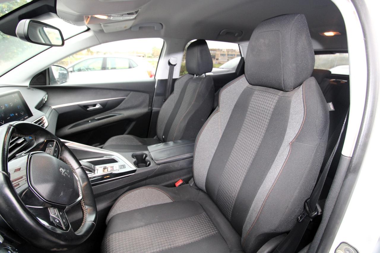 Peugeot 3008 3008 1.6 bluehdi Active s&s 120cv eat6