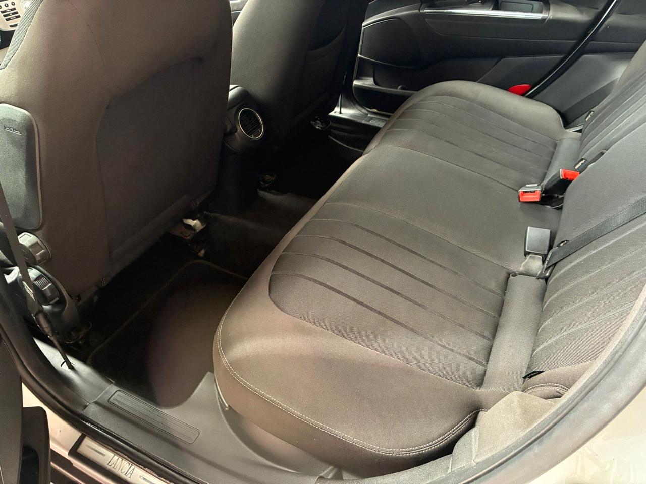 Lancia Delta 1.6 MJT 120cv perfetta-2011