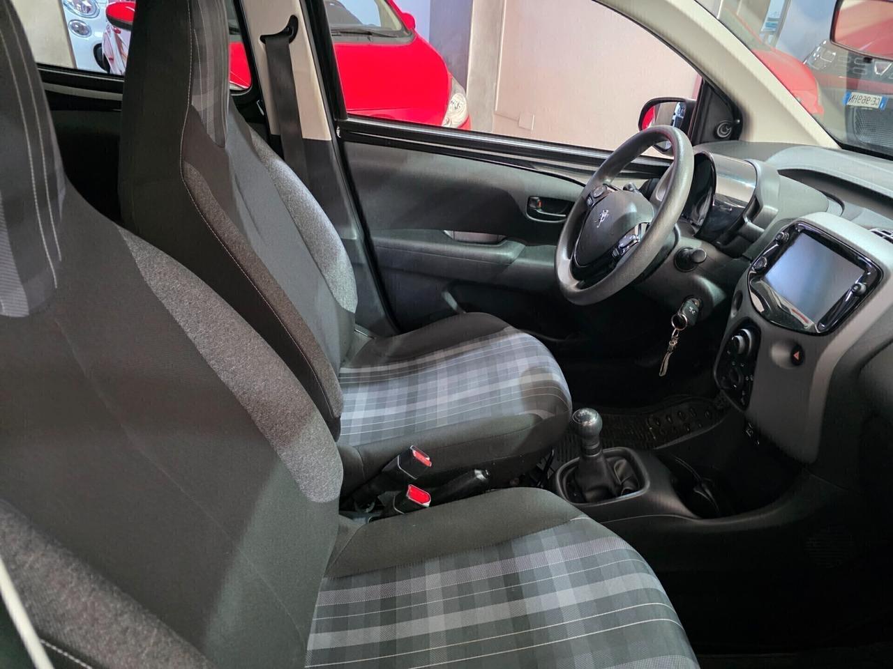 Peugeot 108 1.0 Allure 72cv 1 PROPRIETARIO