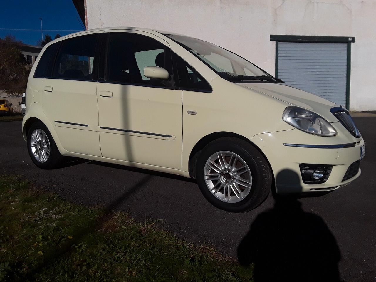 Lancia MUSA 1.3 Multijet 16V 90 CV Oro