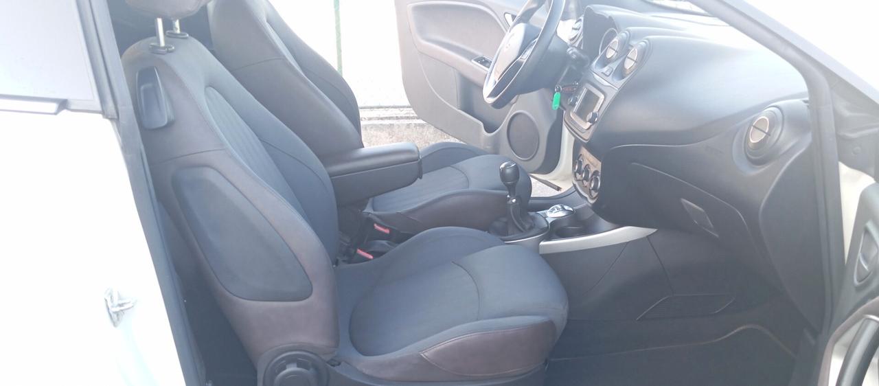 Alfa Romeo MiTo 1.3 JTDm 86 CV Racer-Garanzia-Neopatentati