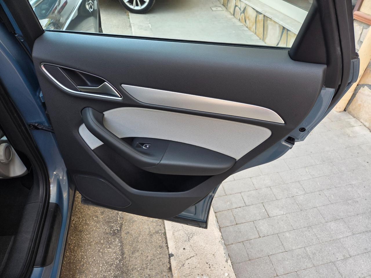AUDI Q3 2.0 177 CV LED SOLI KM 70000 CERTIFICATI