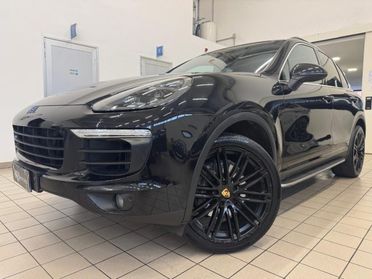 PORSCHE Cayenne 3.0 Diesel //TETTO//SPORT CHRNO//21