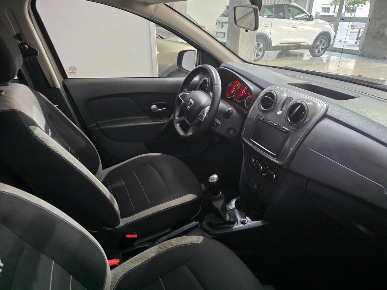 DACIA SANDERO STEPWAY 1.0 GPL 100cv 1 PROPRIETARIO