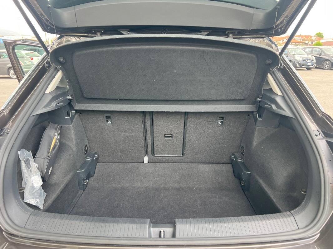 Volkswagen T-Roc 1.6 tdi Style